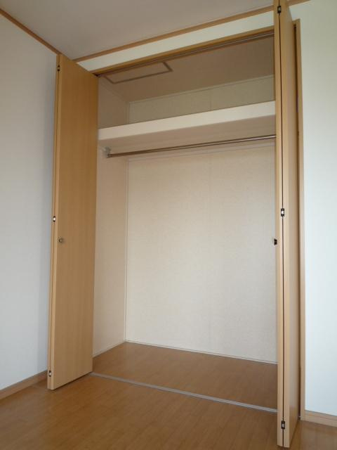 グレイス上の原の居間・リビング|洋室