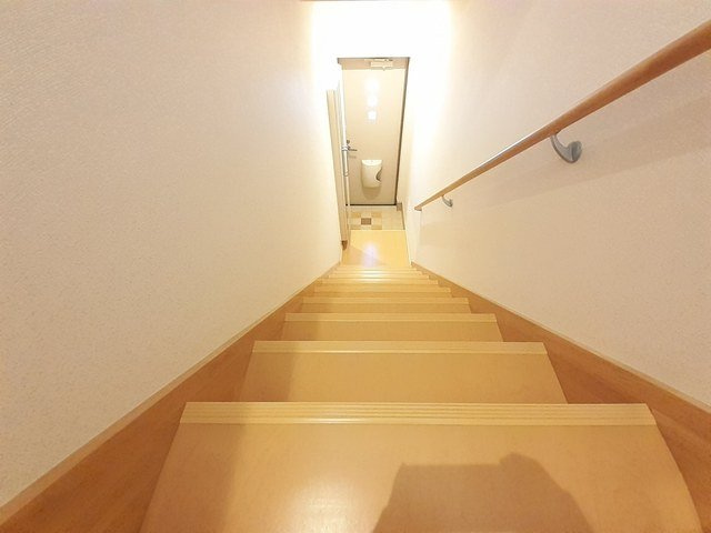 エクセレント本城Ｂの玄関