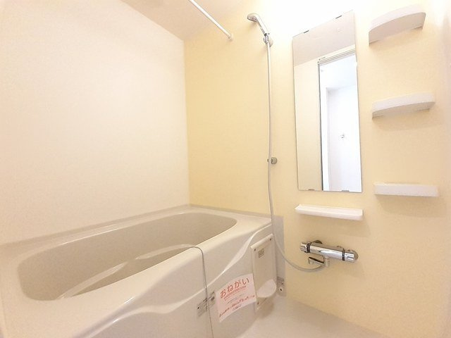 エクセレント本城Ｂの浴室