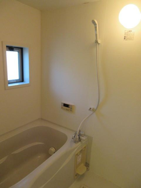 コーラルコート１号館の浴室|風呂