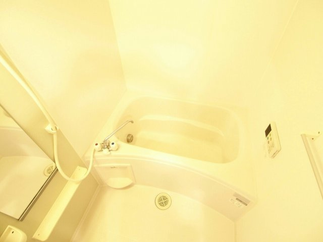 ベルカーサ日吉台の浴室