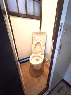 【トイレ】
