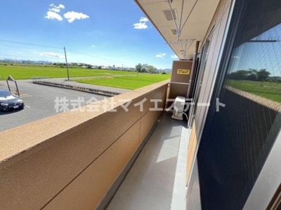 【バルコニー】 | ロイヤルレジデンス