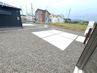 【駐車場】 | 安八町西結新築建売全3棟！1.2号棟平屋！お車並列3台可能！ウォークインクローゼットあります♪ | 安八町西結新築建売全3棟！1.2号棟平屋！お車並列3台可能！ウォークインクローゼットあります♪