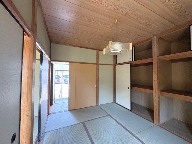 コーポ富田の和室