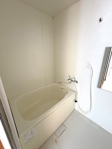 コーポ富田の浴室