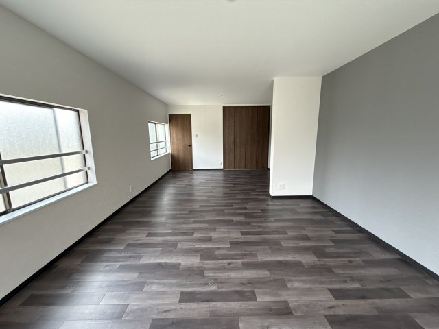 東新町ガレージハウスの寝室