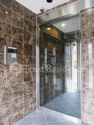 【ロビー】 | ロイヤルトーリータワーズ | エントランス