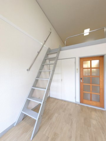 ジョイフル上原の内装