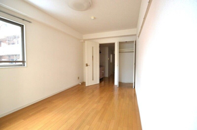 【収納】 | ミエナ・クイーン