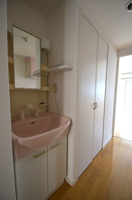 【独立洗面台】 | ミエナ・クイーン