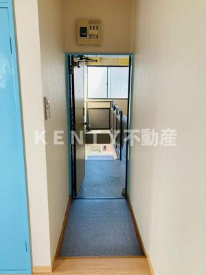 【玄関】 | ホーオリ上末吉 | 落ち着いた玄関です