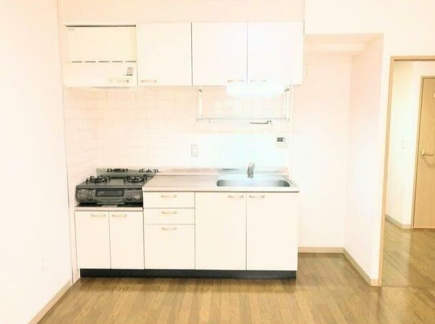 クレセントMのキッチン|別号室の参考写真です