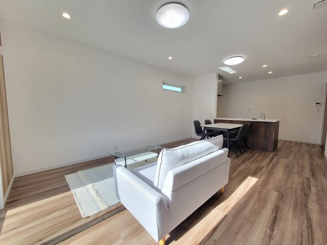 山崎北NTⅢ・新築戸建の居間・リビング