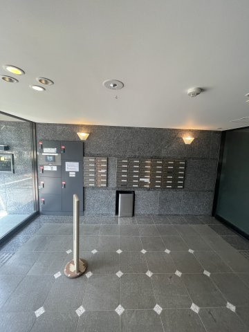 ルーブル豊玉伍番館のロビー