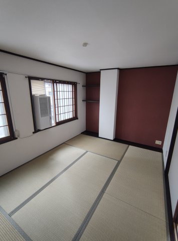 スリール灘南の和室