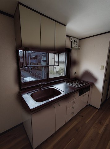 スリール灘南のキッチン