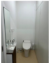 近江八幡市鷹飼町の店舗事務所のトイレ