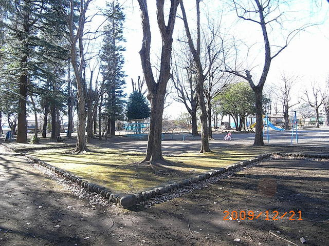 昭和公園まで892m