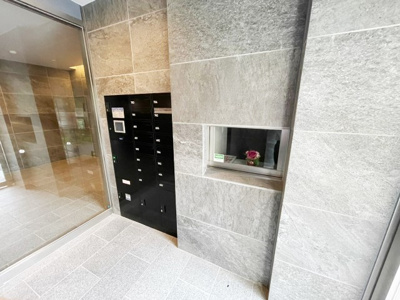 【エントランス】 | COURT TAKETOKU Ⅱ | ゆとりのあるエントランスです