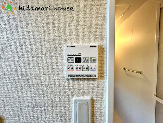 北区吉野町2丁目192番11　新築戸建　ハートフルタウンAの発電・温水設備