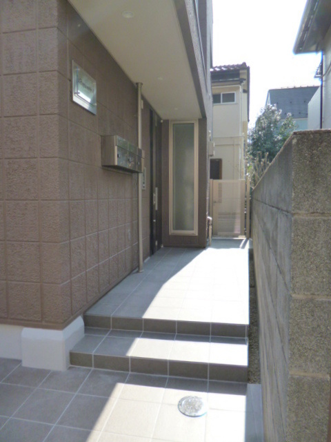 ＨｏｎｅｙｓｕｃｋｌｅⅡ（ハニーサックルツー）のエントランス|アプローチ