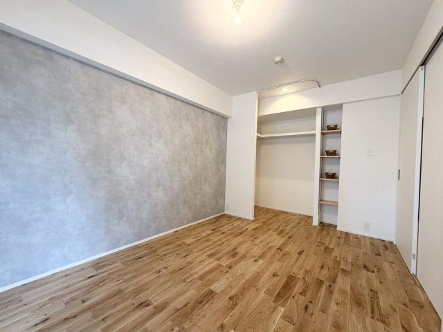 練馬区中村北1丁目　藤和ハイタウン練馬　ペット可　リノベマンションの洋室