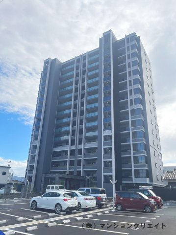 レーベン福井二の宮CROSS FRONTの外観