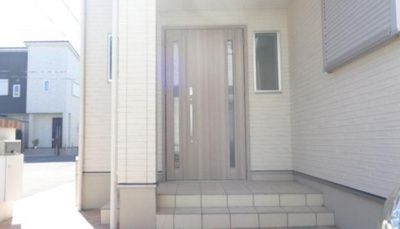 【玄関】 | 岩出市中迫631-11