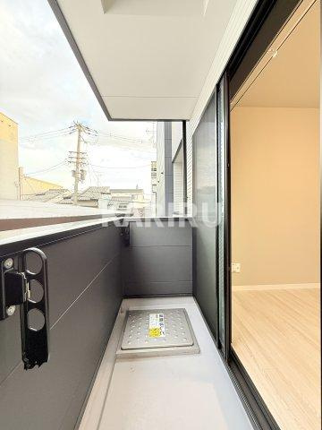 CASA南巽WESTのバルコニー