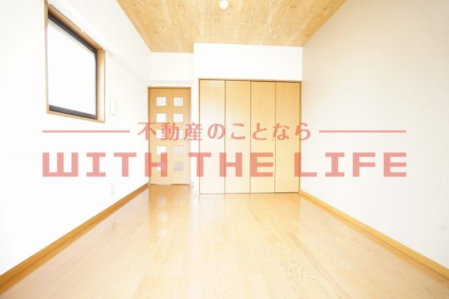 Active Umemitsu【キャッシュバック対象物件】の洋室|広々とした洋室です