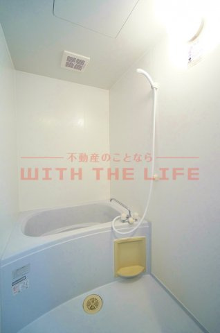 Active Umemitsu【キャッシュバック対象物件】の浴室|落ち着いた空間のお風呂です