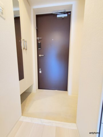 エスリードレジデンス大阪難波 仲介手数料無料の玄関