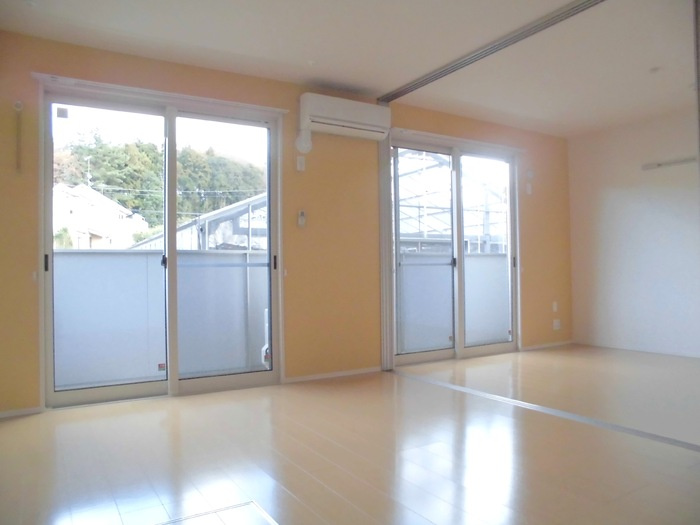 ラマージュⅢの居間・リビング|居室・リビング