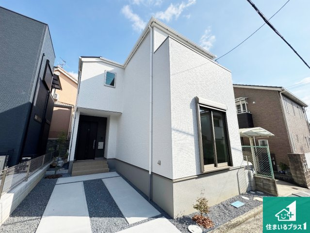 藤井寺市沢田　第1期　新築一戸建ての外観|お客様に長く安心して住んでいだだける事にこだわった家づくり！住んでからのアフターサービスにもしっかりと取り組んでいます！