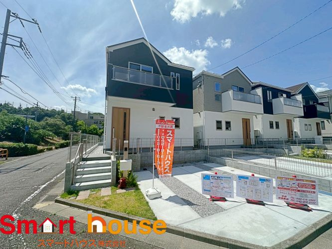 八王子市鑓水　新築４棟の外観