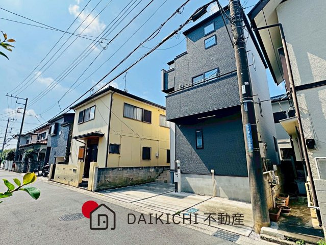 【前面道路含む現地写真】 | 坂戸市千代田1丁目　中古戸建