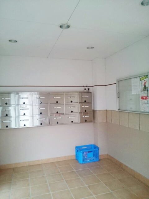 ハイライズミズキのエントランス