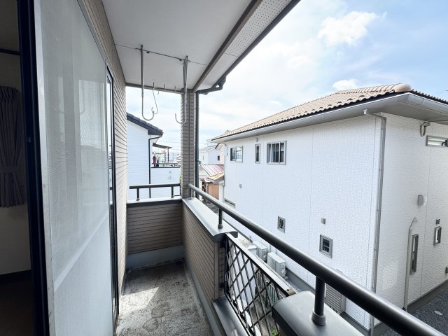 飯塚町中古住宅のバルコニー|南面バルコニー