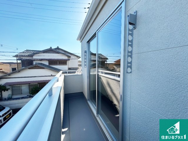 貝塚市澤　第8期　新築一戸建てのバルコニー|日当たりのよいバルコニー！お部屋が開放的に！