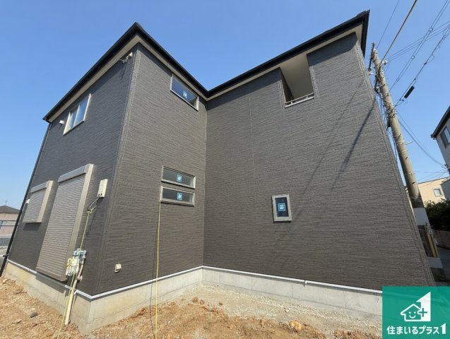貝塚市澤　第8期　新築一戸建ての外観|現在建築中！落ち着いた街並みで新生活を始めることが出来そう！周辺の物件も併せてご紹介させて頂きます！
