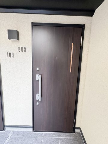 CS GARDEN田園調布の玄関