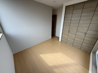 【前面道路含む現地写真】 | 浅香山小・北東角地・新築建売・堺市堺区香ヶ丘町3丁 | 前面道路含む現地写真です