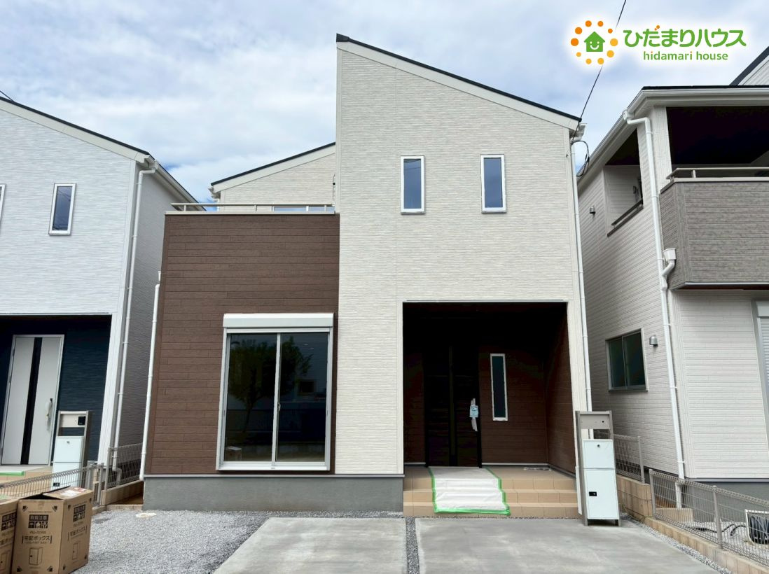 鴻巣市栄町　新築戸建　リーブルガーデン02の外観