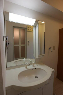 【洗面所】 | デイドリーム | スペースが確保できる洗面所です