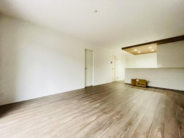 【前面道路含む現地写真】 | 小川町小川　グラファーレ　新築戸建　　全２棟　2号棟 | 9/27撮影