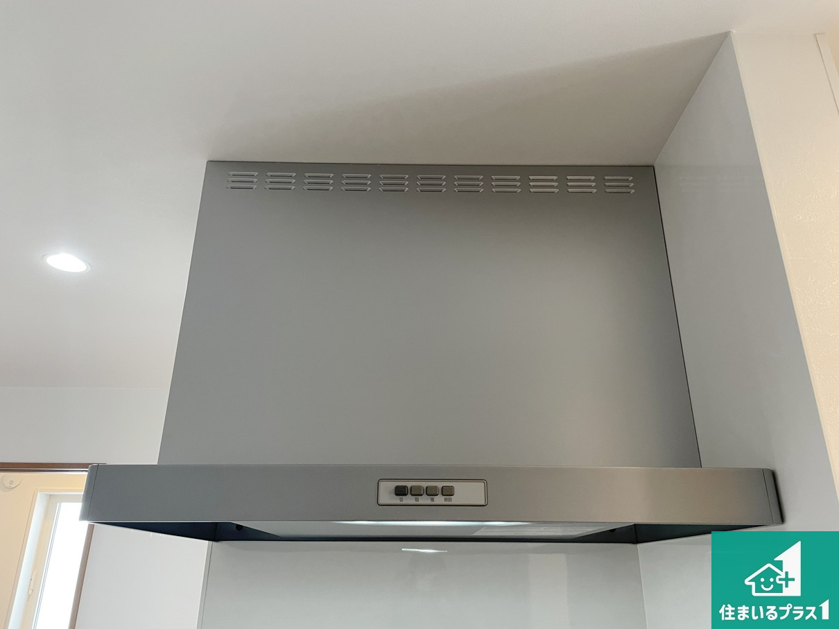 大東市三住町　新築一戸建ての冷暖房・空調設備|スタイリッシュな印象のフラットタイプ！ＬＥＤ照明付き！