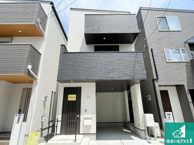 大東市三住町　新築一戸建ての外観|安心の10年保証！外観を美しく保ち、雨水で汚れを落とします！気になることがありましたら、お気軽にお問い合わせください！