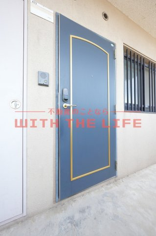 ソフィアガーデン小森野【キャッシュバック対象物件】の玄関|落ち着いた玄関です