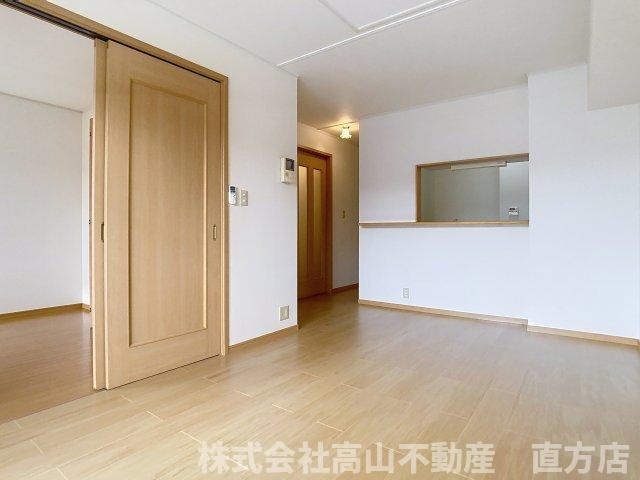 サンパティーク・メゾンＡの居間・リビング